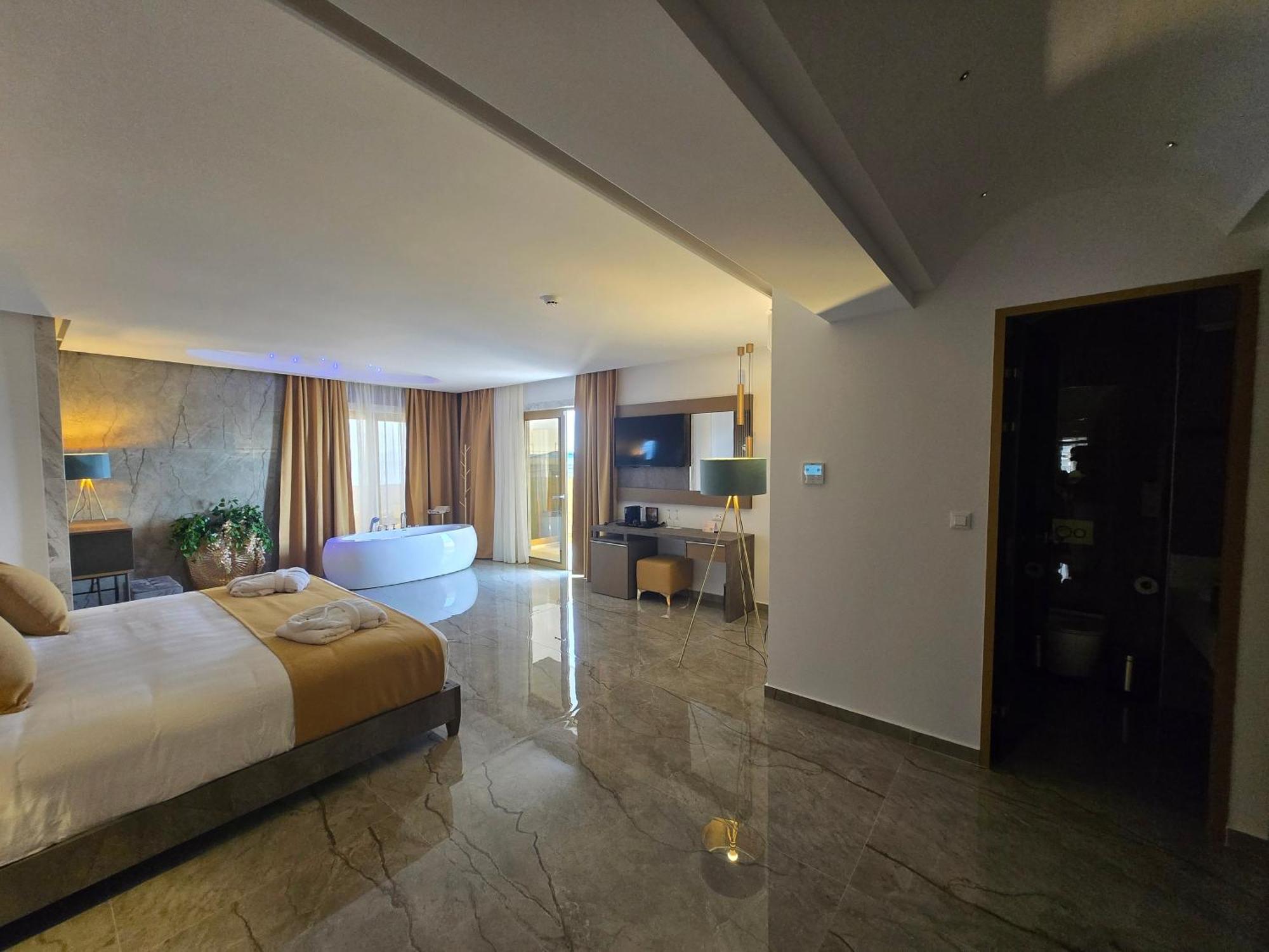 Rhodos Horizon Boutique-Adults Only Aparthotel Rhodes City Room photo